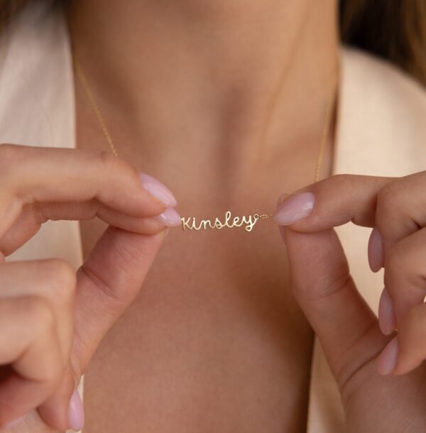 gradwandrung-mini-dream-name-necklace-1 Mini Dream Name Necklace - Gradwandrung