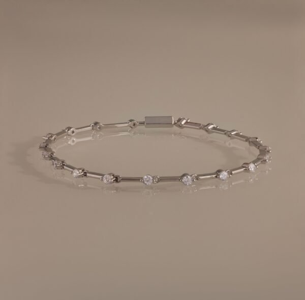 gradwandrung-sprinkle-crystal-tennis-bracelet-2 Sprinkle Crystal Tennis Bracelet - Gradwandrung