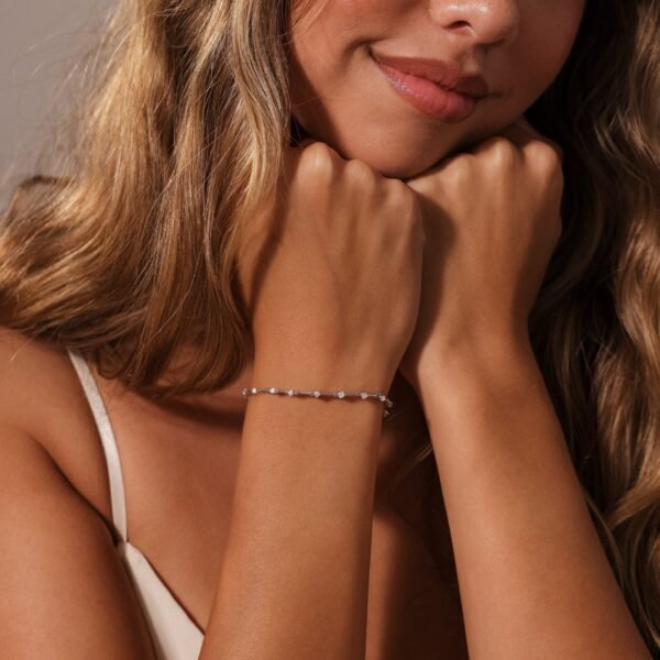 gradwandrung-sprinkle-crystal-tennis-bracelet-5 Sprinkle Crystal Tennis Bracelet - Gradwandrung