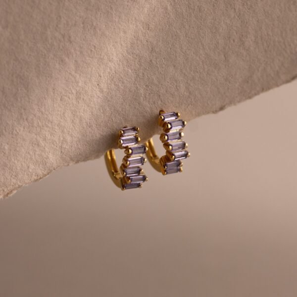 Staggered Baguette Birthstone Huggie Hoops - Gradwandrung