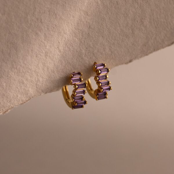 Staggered Baguette Birthstone Huggie Hoops - Gradwandrung