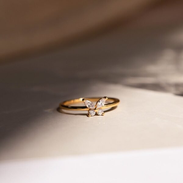 Mariposa Crystal Ring - Gradwandrung