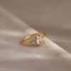 Crystal Petal Ring - Gradwandrung
